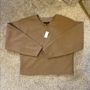 Banana Republic Women’s “Structured knit boxy top”